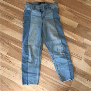 Hollister Boyfriend Highrise color-block jeans
